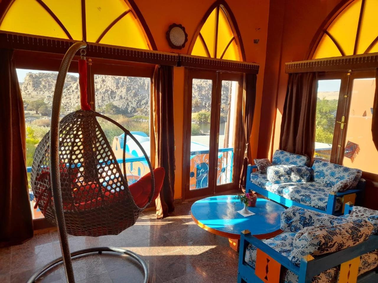 Kato Narty Hotel Aswan Bagian luar foto