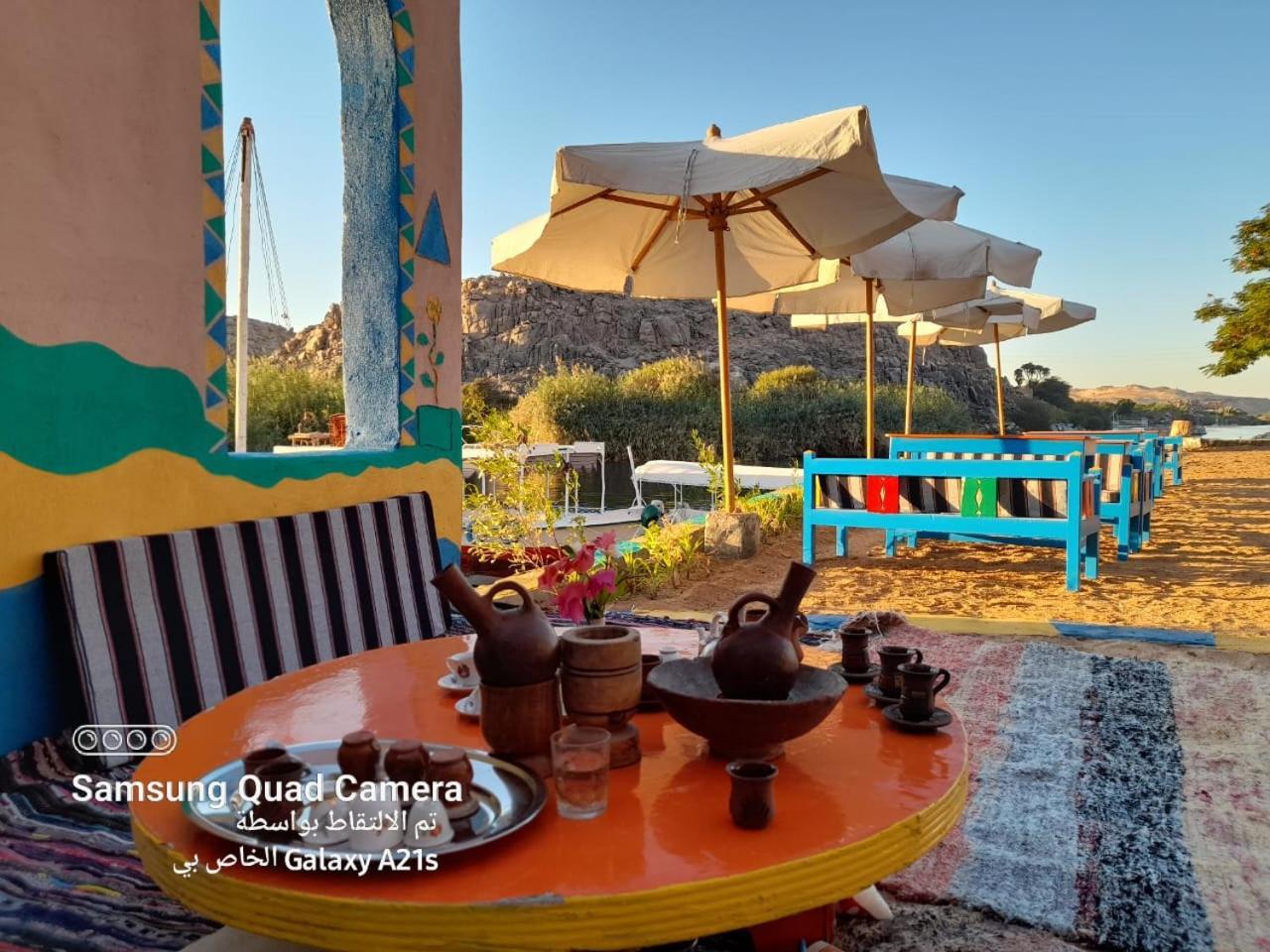 Kato Narty Hotel Aswan Bagian luar foto